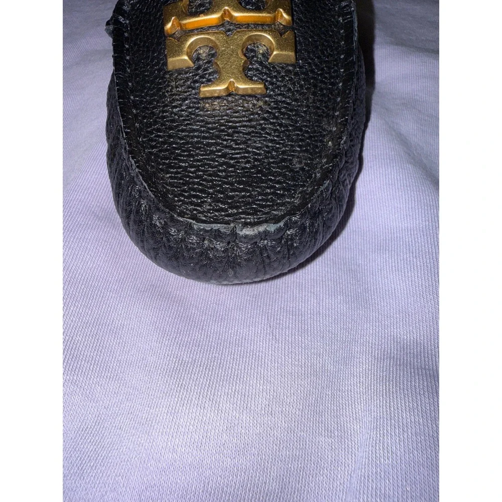 Tory Burch Everly Driver Black Tumbled Leather Loafers Gold Logo 85159 Size 7.5